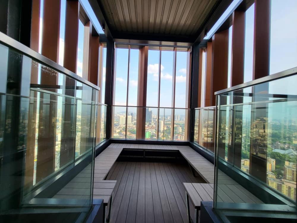 Lucantia Serviced Suites Kuala Lumpur Luaran gambar