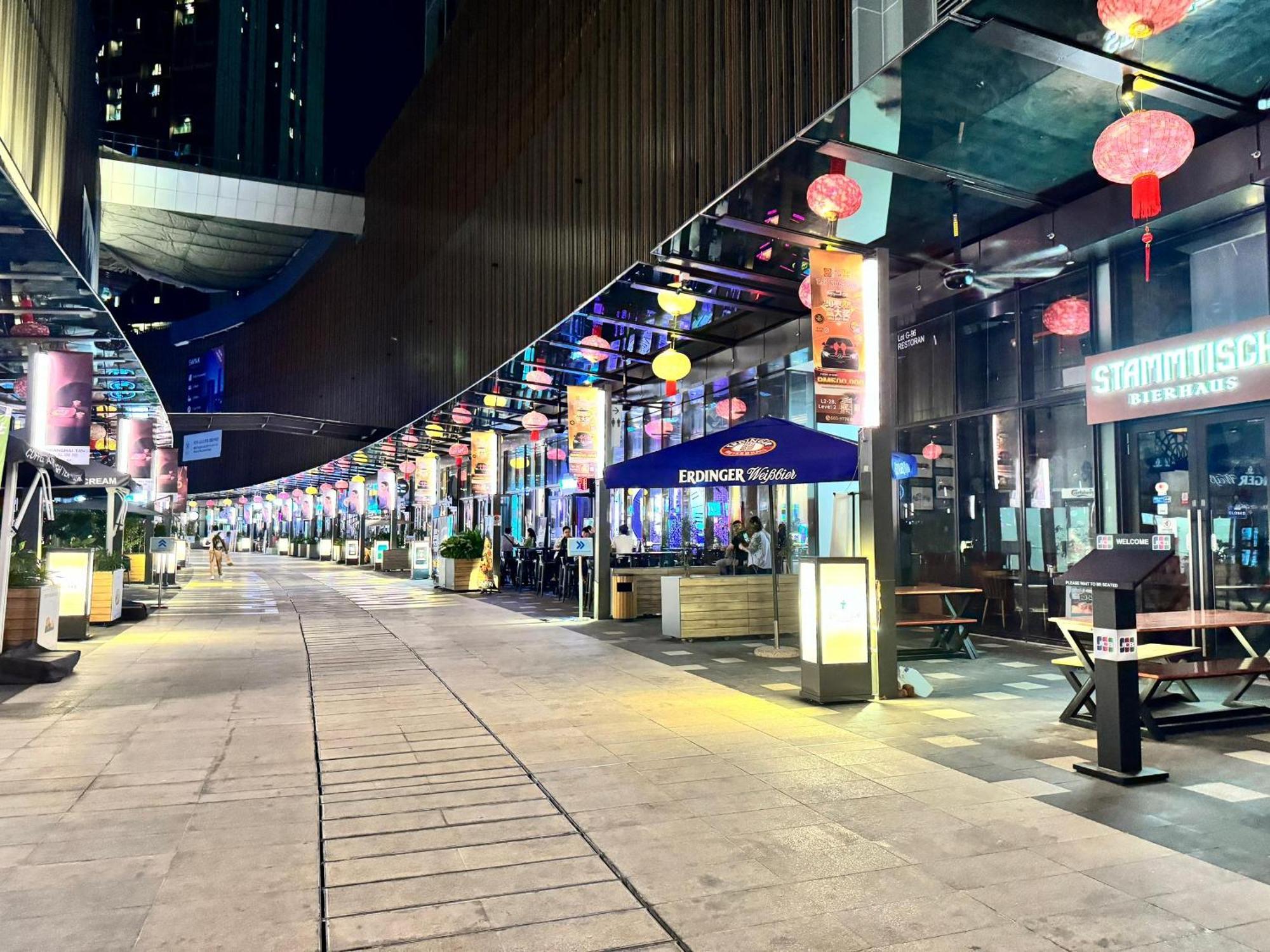 Lucantia Serviced Suites Kuala Lumpur Luaran gambar