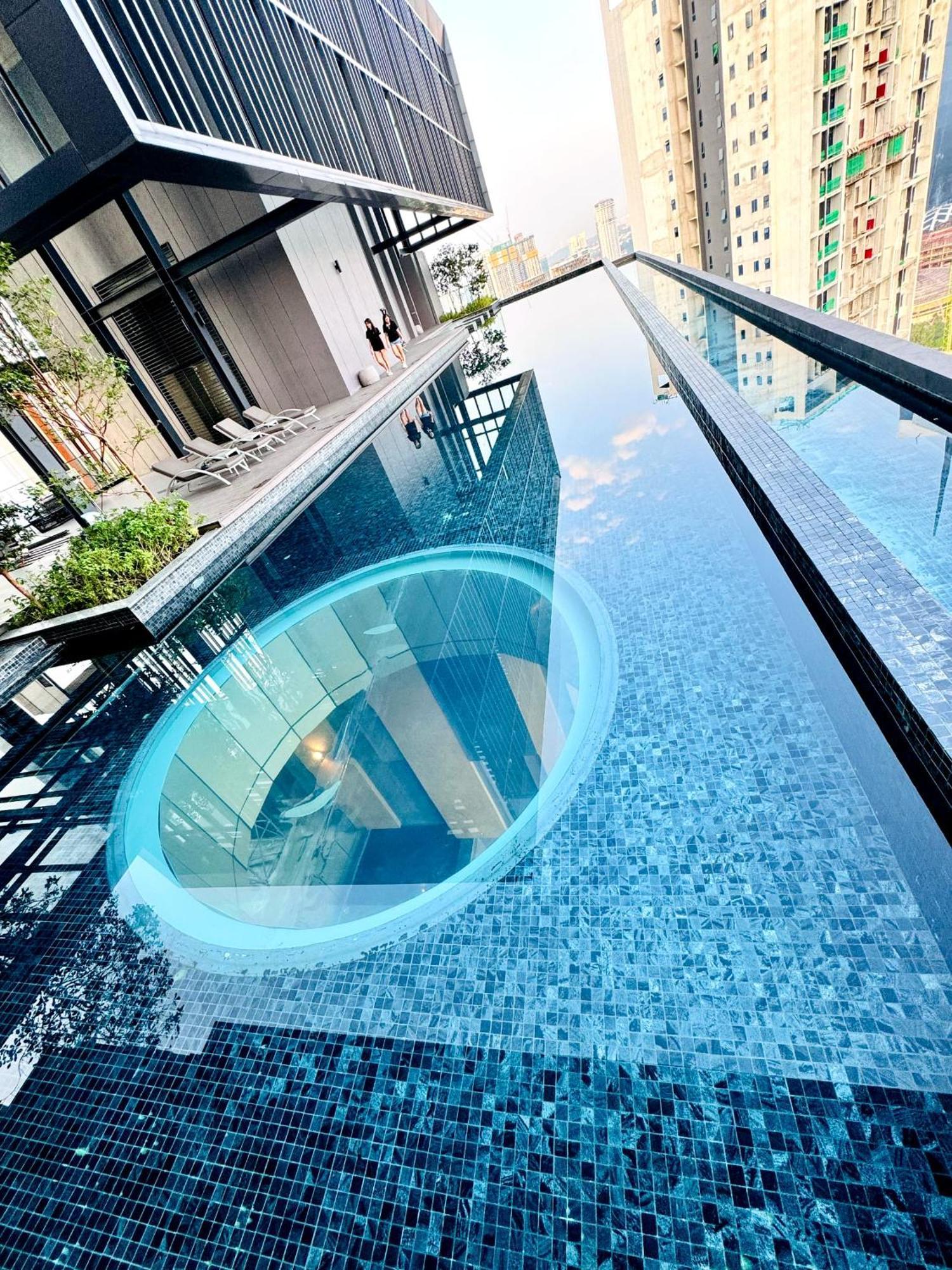 Lucantia Serviced Suites Kuala Lumpur Luaran gambar
