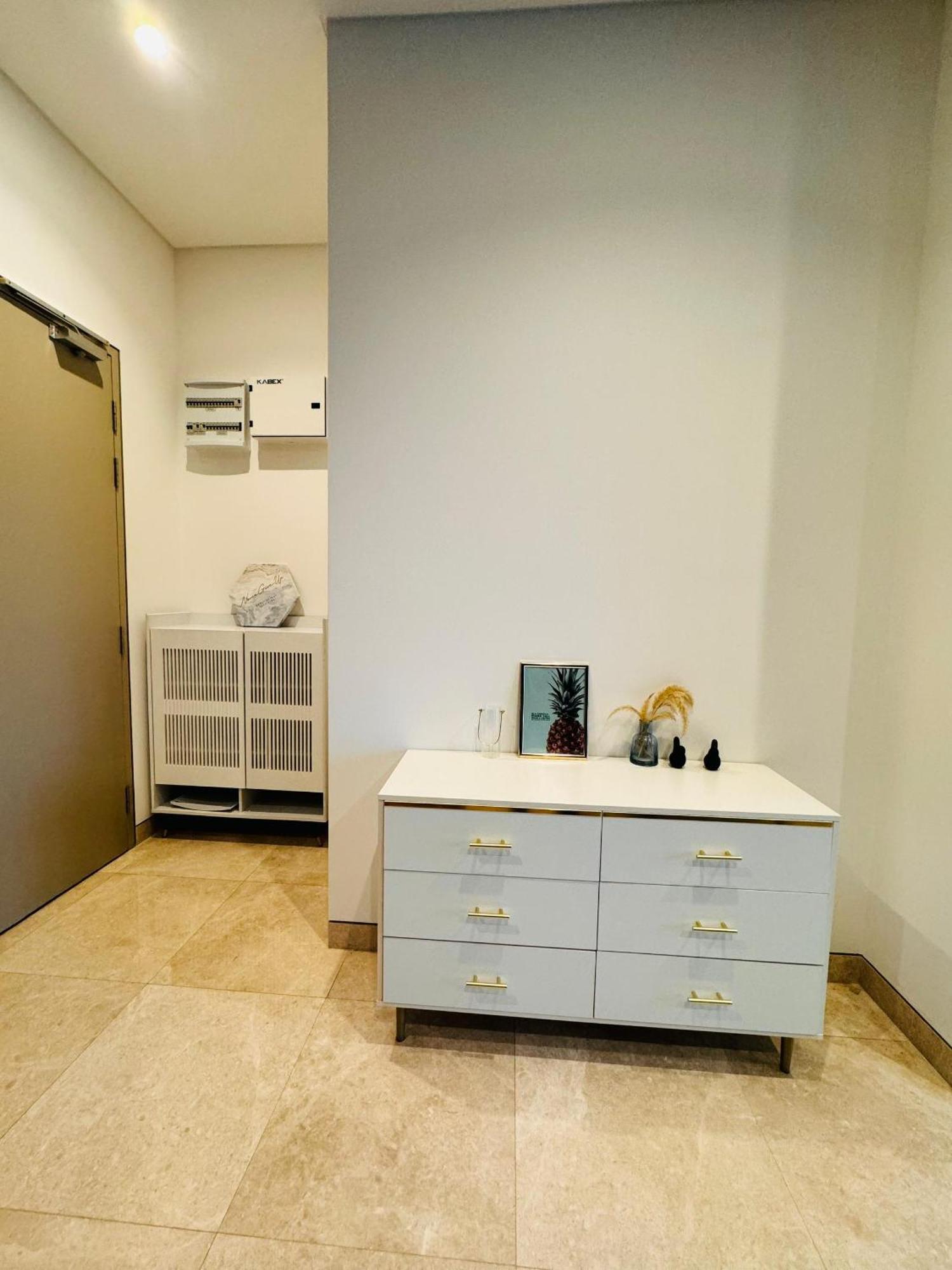 Lucantia Serviced Suites Kuala Lumpur Luaran gambar
