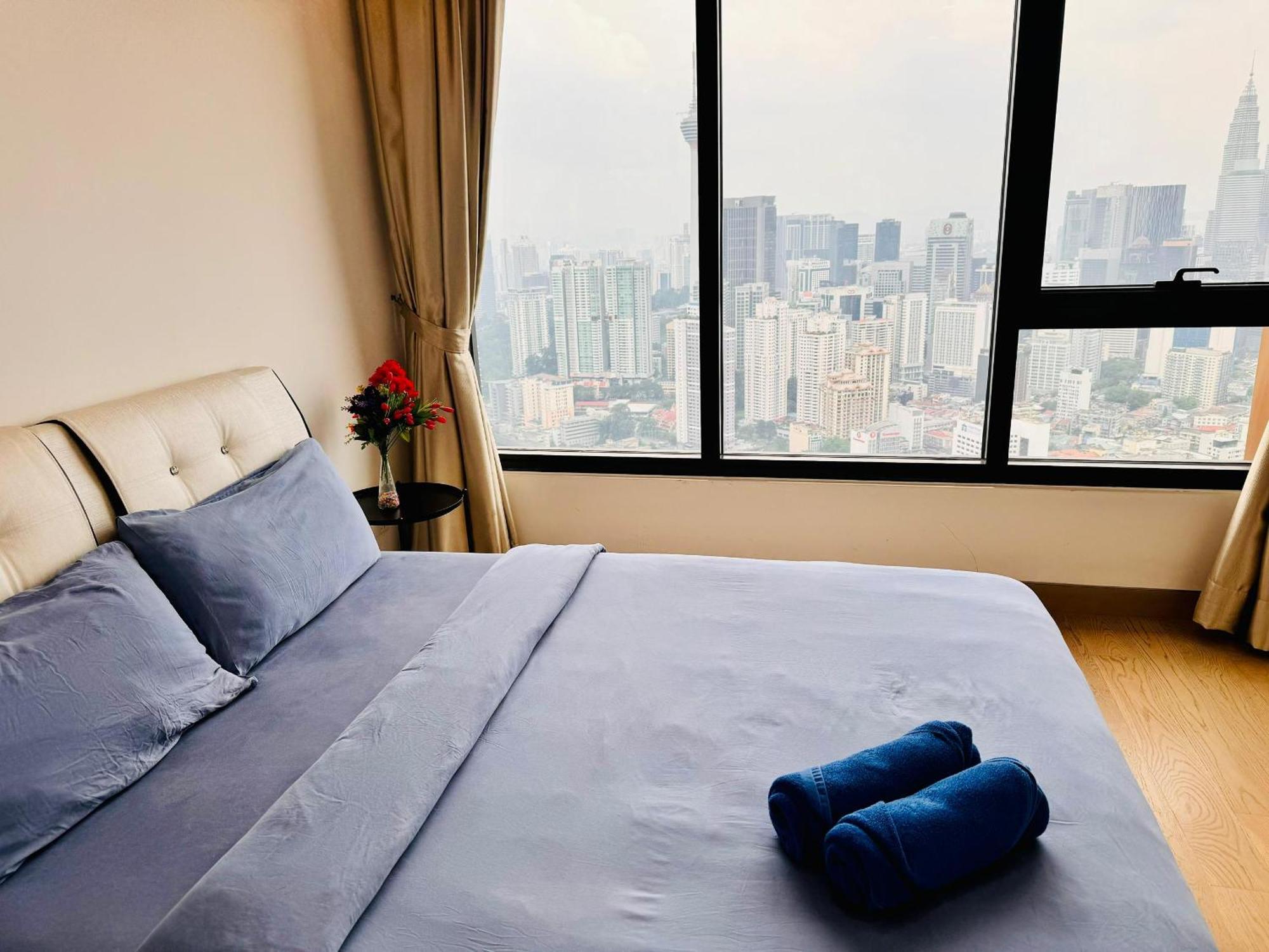 Lucantia Serviced Suites Kuala Lumpur Luaran gambar